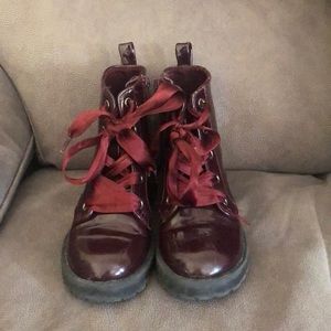 EUC maroon boots